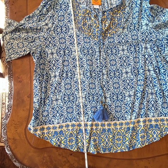 1X Ruby Red, Blue/White/Yellow Tunic - Picture 6 of 7